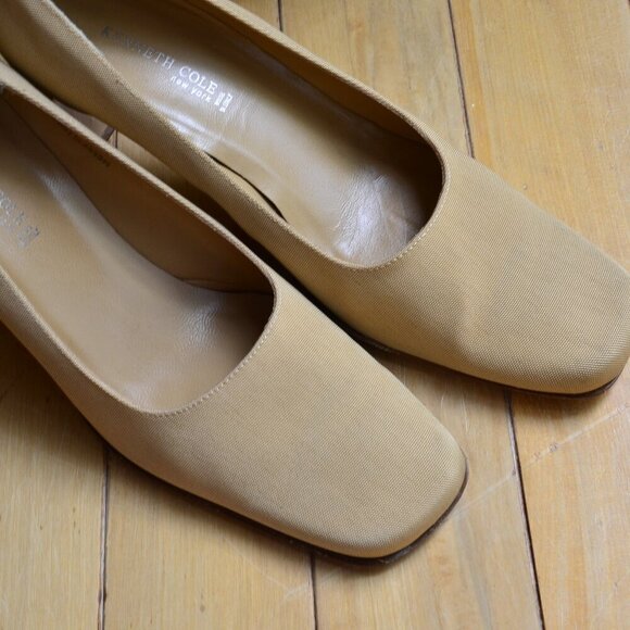 KENNETH COLE Heels Pumps Size 9M - Picture 4 of 11
